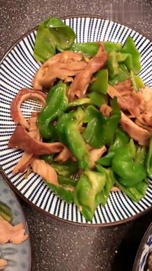 吃瓜直播东北,趣味横生的乡村生活秀