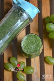 葡萄汁吃瓜,夏日消暑饮品新主张