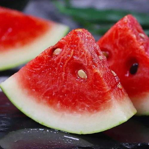 全网吃瓜渠道,揭秘娱乐圈最新瓜料大揭秘！