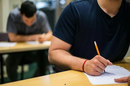 吃瓜群众商业说书,揭秘商业江湖背后的故事