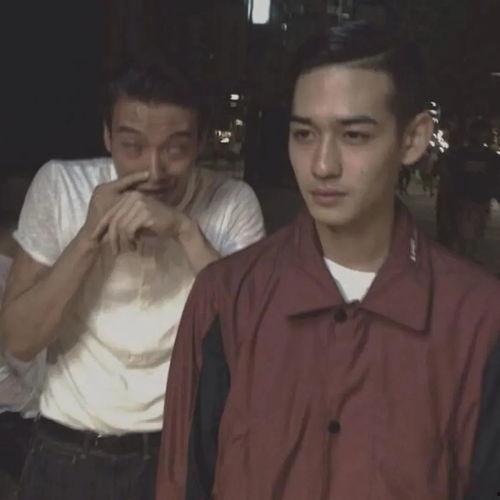 小号吃瓜头像男生,揭秘男生世界里的那些秘密