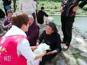 吃瓜群众竟是主角,主角的意外崛起之路