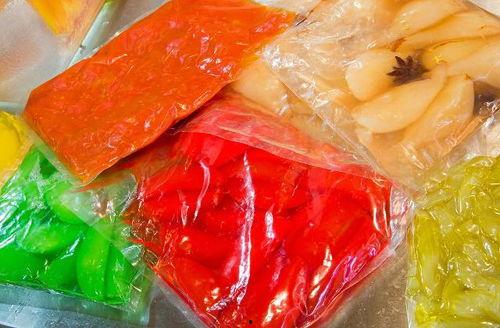 儿童吃包装卤鸡瓜,包装卤鸡瓜的诱人魅力