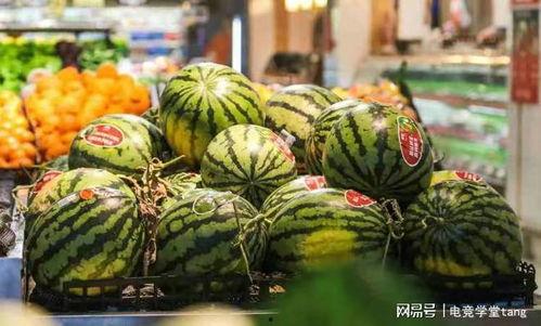 西瓜加吃瓜文案,西瓜加吃瓜，清凉一夏！